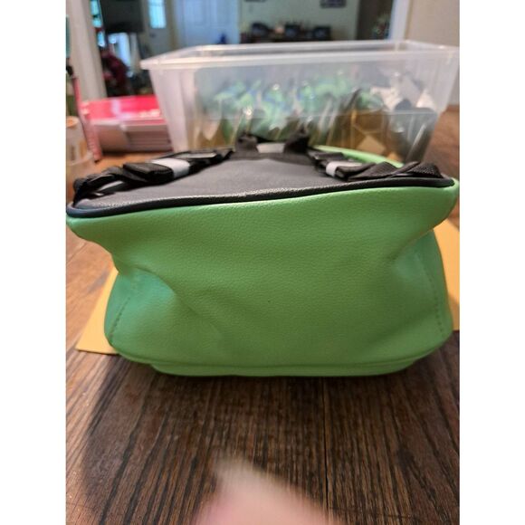 Minecraft Green Mini Backpack TNT Zipper Pull 10.5" New No Tags Gaming Bag - Picture 7 of 7